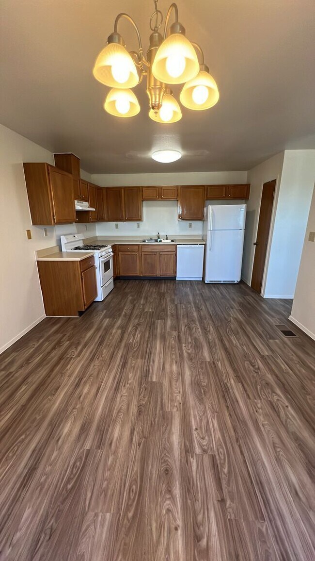 1134 Dakota Dr