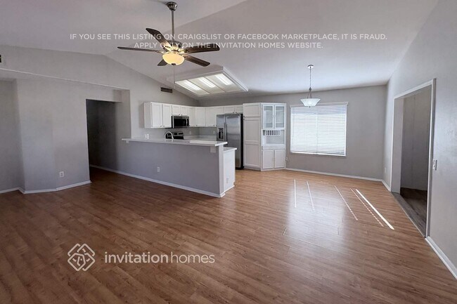 Photo - 464 N Orlando Cir