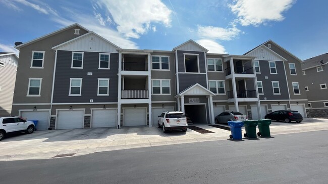 3 Bedroom/2 Bathroom Condo in Lehi - 3 Bedroom/2 Bathroom Condo in Lehi