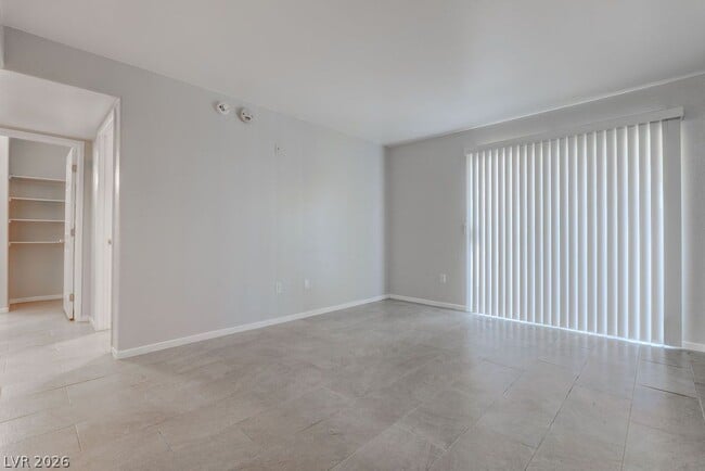 Photo - 7885 W Flamingo Rd Unidad 1016