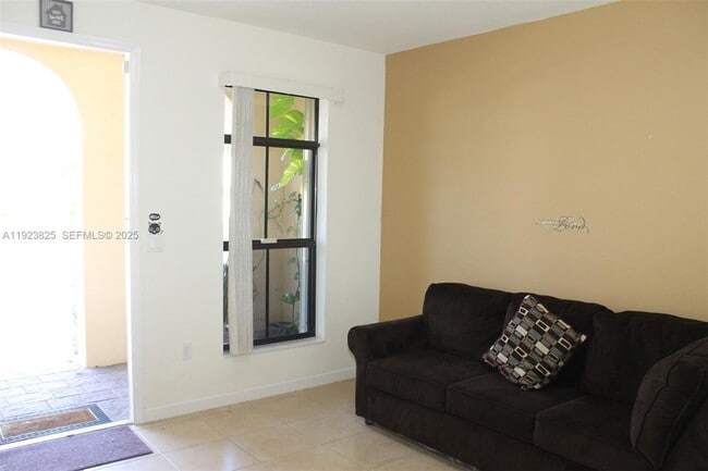 Photo - 17441 SW 153rd Ct