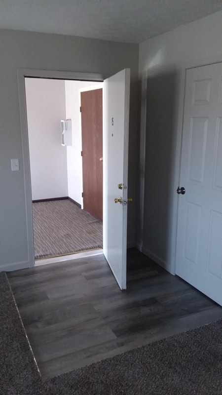 Photo - 5366 Southgate Blvd