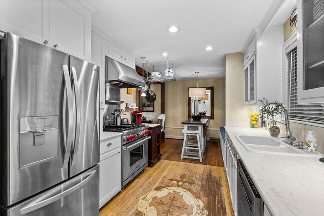 Photo - 201 Brookfield Ave