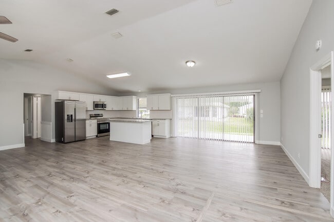 Photo - 1855 5th Pl