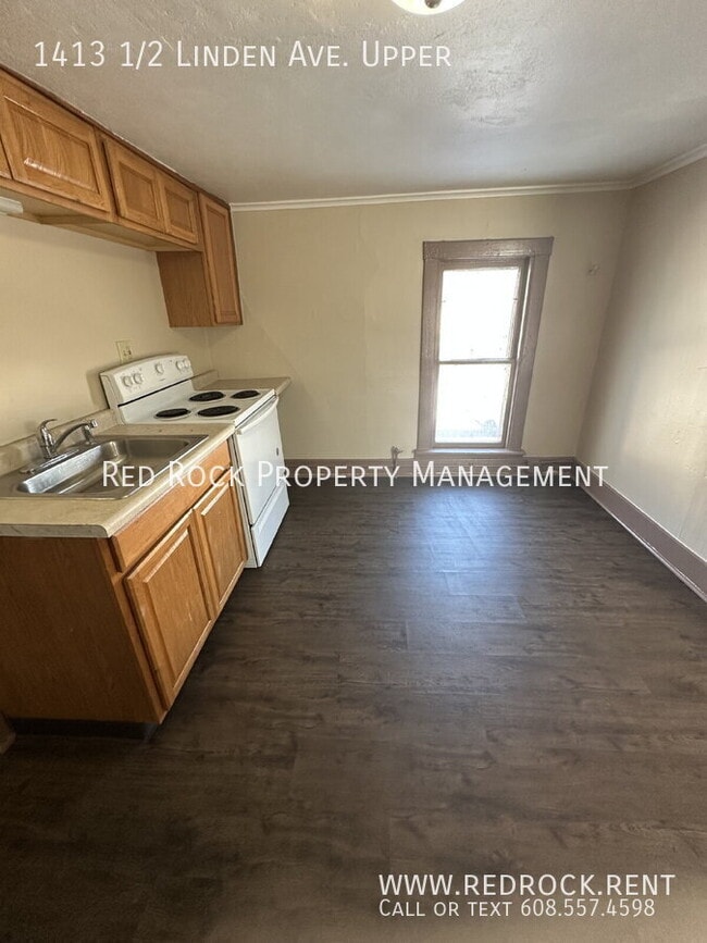Photo - 1413 1/2 Linden Ave. Upper-