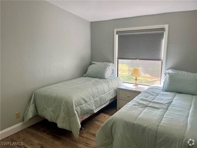 Building Photo - 10251 Wales Loop Rental