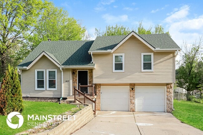 Building Photo - 1412 NE 114th Terrace