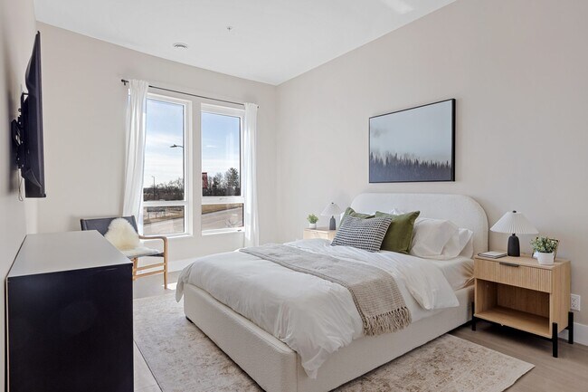 Photo - The Woods at 180 Kanata Avenue