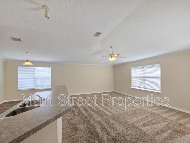 Photo - 1057 Freeboard Blvd