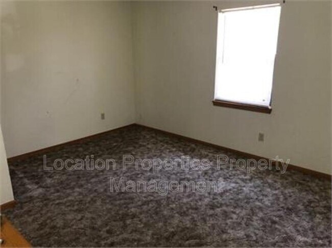 Photo - 945 Homewood St