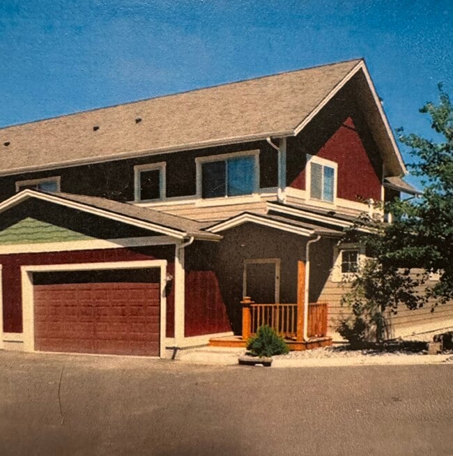 Building Photo - 2272 Gallatin Green Blvd Unit A