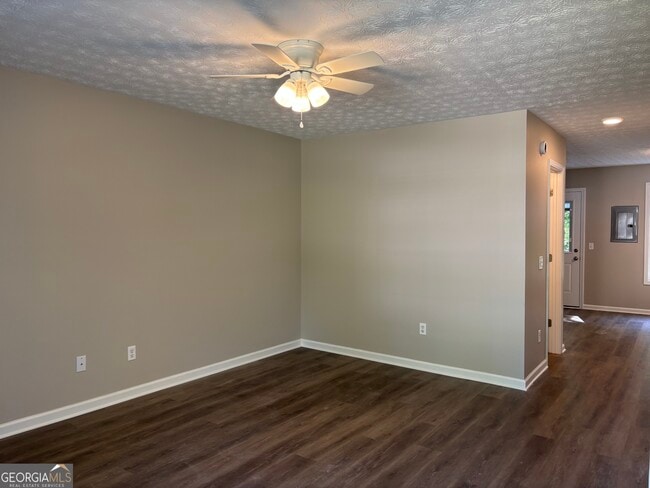 Photo - 97 Lily Dr