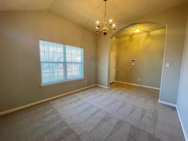 Photo - 2305 Bakers Way