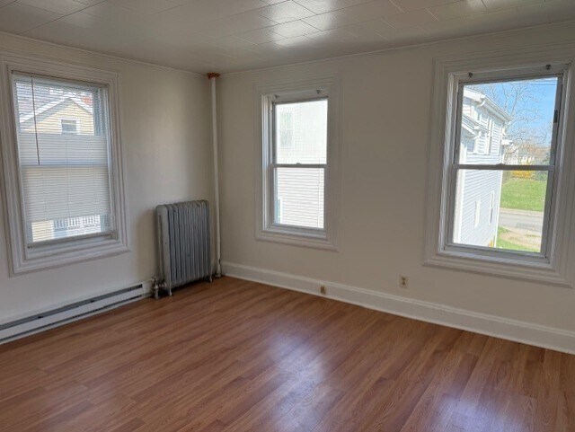 Photo - 162 Hanover St Unit 2