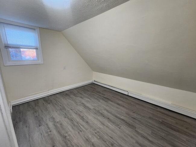 Photo - 564 Hyde Park Ave Unit 3