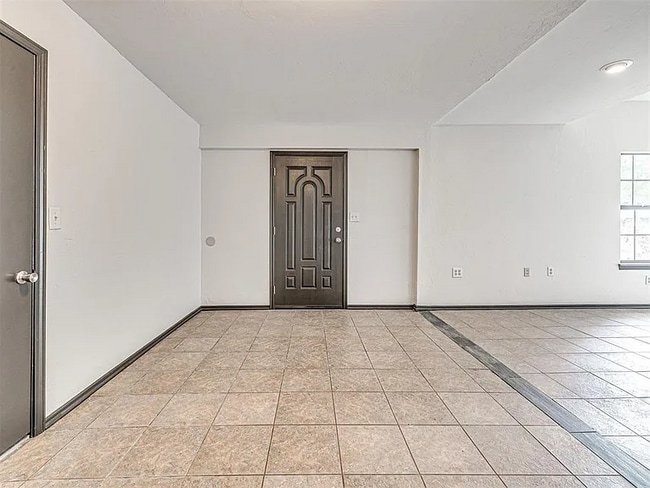 Photo - 535 N Patchin Ave