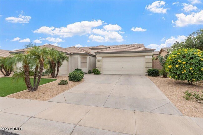 15257 W Hearn Rd