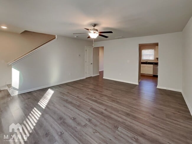 Photo - 1832 Carrington Dr