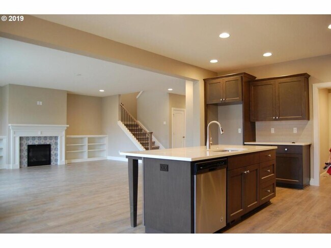 Photo - 15763 SE Bollam Dr