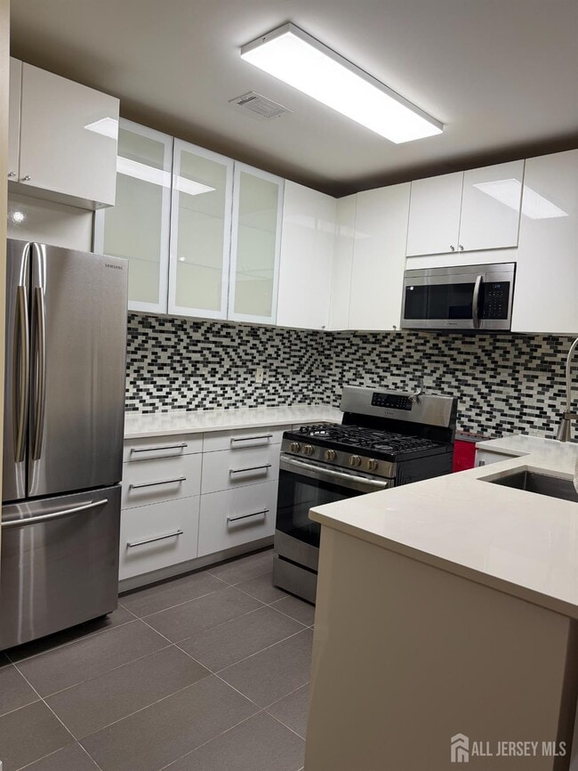 Photo - 5061 Beech Ct