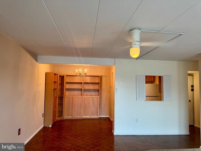 100 West Ave Unit 604W