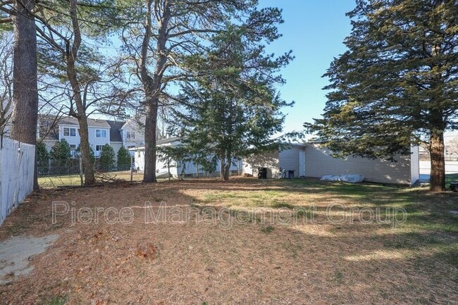 Photo - 213 Silver St Unidad 1