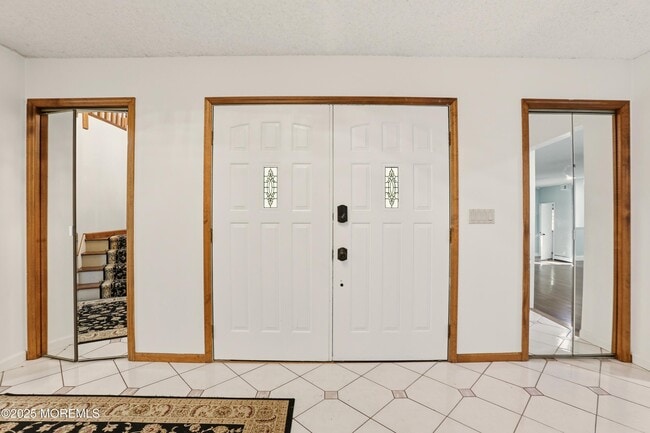 Photo - 601 Duchess Ct