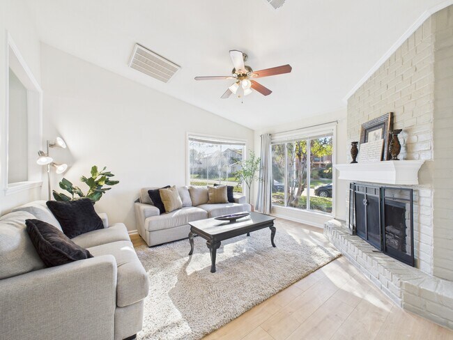 Photo - 7836 Bateman Ln Unit 7836