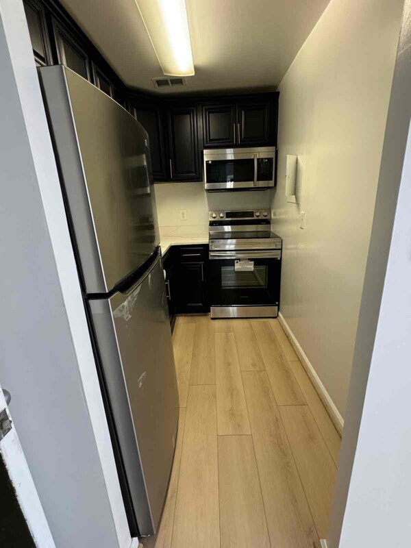 Photo - 3101 S Manchester St Unidad 613