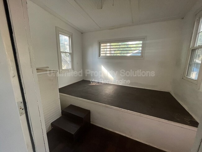 Photo - 206 S 20th St Unit B