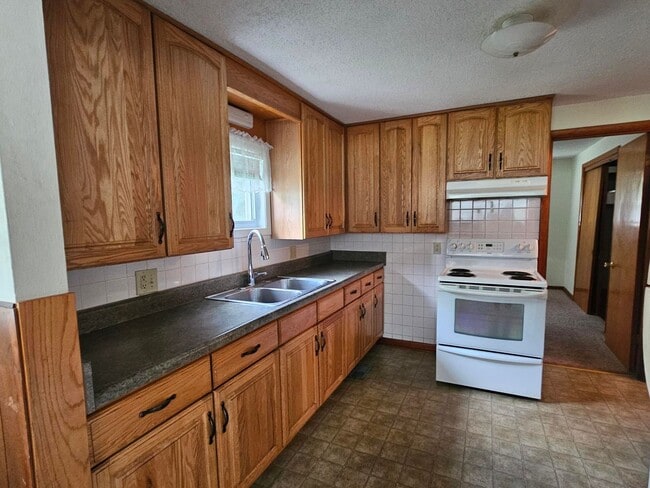 Photo - Single Family Home - 3BR-1BA - New Haven MO 63068