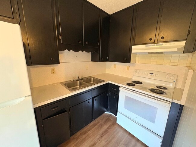 Photo - 1509 Branch St Unit 9