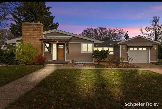 Photo - 677 Harrison Ave House