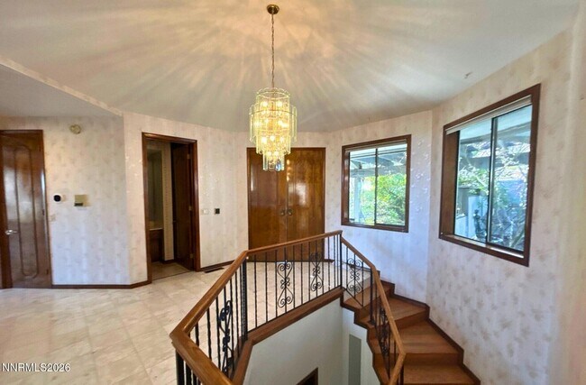 Photo - 2795 Lakeridge Terrace W