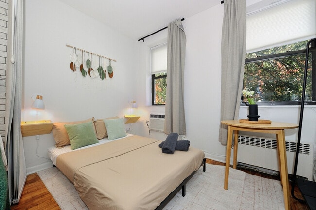 Photo - 388 W 38th St Unidad ID1383561P