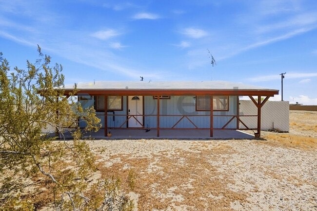 Building Photo - Unit