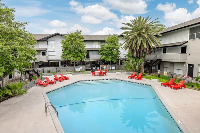 010-4443OceanDr-ExAm-05152025-S - 4443 Ocean Drive