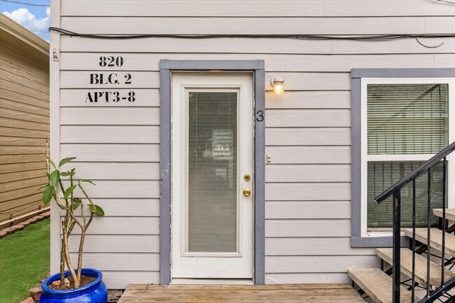 Photo - 820 Heights Blvd Unit 3