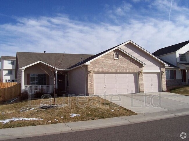 Building Photo - 933 Quarterhorse Trail Rental