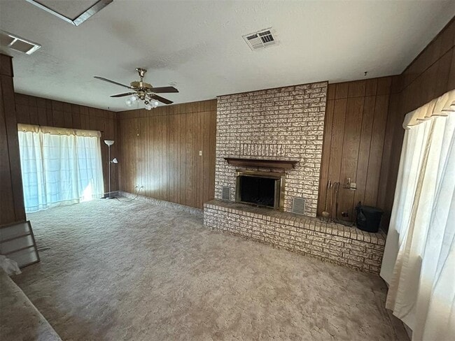 Photo - 514 E Center St