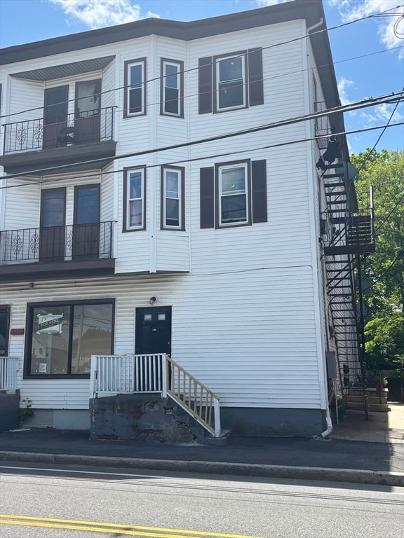Photo - 107 Ames St Apartment Unit 3