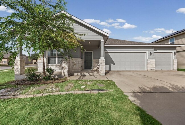 Building Photo - 1532 Maier Dr