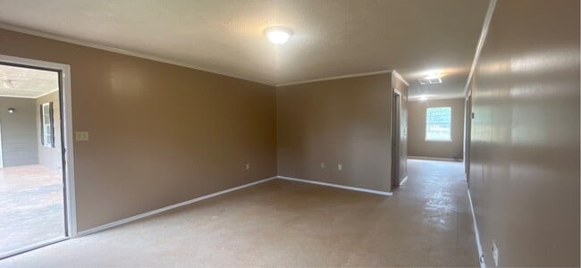 310 Carriage Ln Unit A
