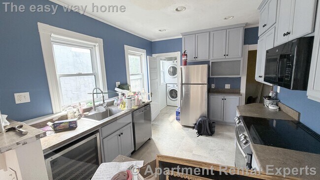 Photo - 9 Ashland St Unidad 9 Ashland Street #3