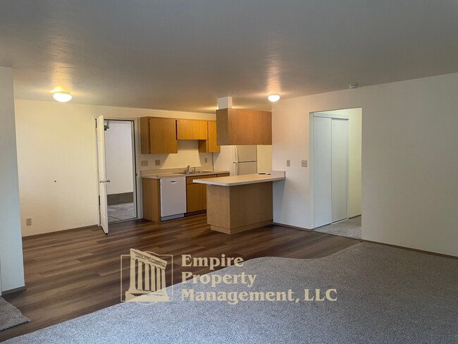 Photo - 3806 Dove Ln