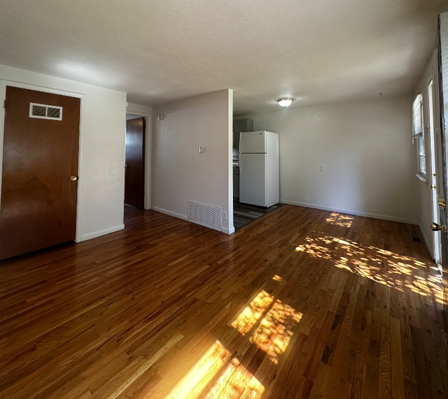 Photo - 324 S McKinley St Unit 324 S McKinley