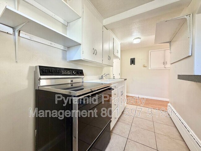 Photo - 190 S 300 W St