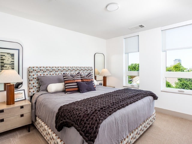 A1 Casa modelo - 2501 Beacon Hill