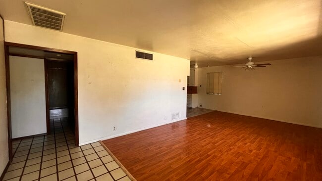 Photo - 1455 E Cedar St