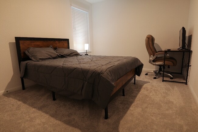 Photo - 2911 Tavern Dr